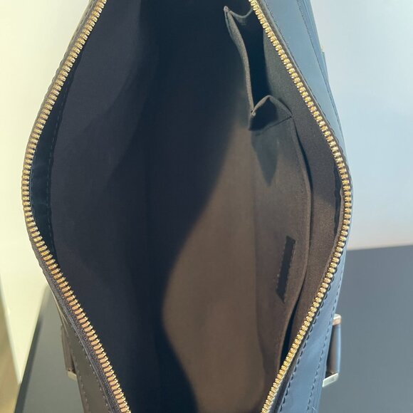 Louis Vuitton Vintage Black Epi Leather Dhanura MM Bag - Preowned - Picture 11 of 14